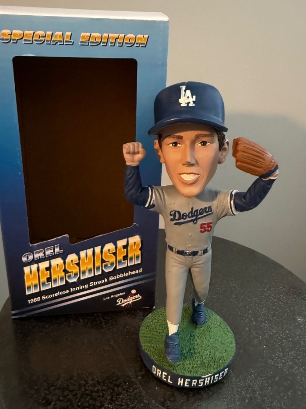2018 Orel Hershiser Special Edition Bobblehead – Dodgers 1988 Scoreless Inning